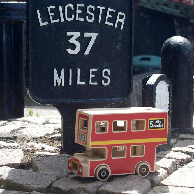 wooden city bus play set