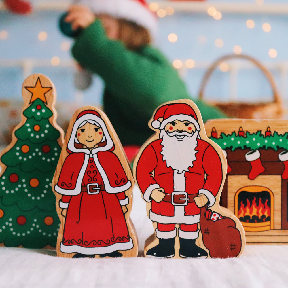 Natural Mr & Mrs Claus